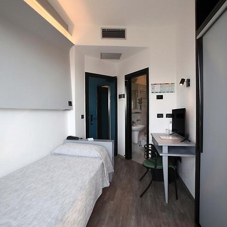 Hotel Ali D'Oro Rimini Exterior foto
